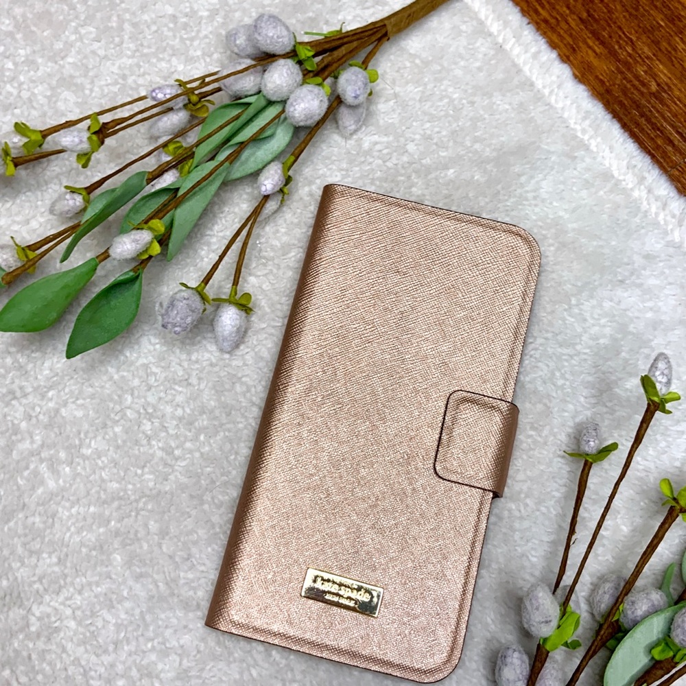 Kate Spade phone case/wallet ✨💕